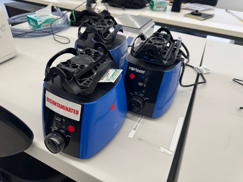 Image of Heathrow Scientific Vortexers - Quantity 3